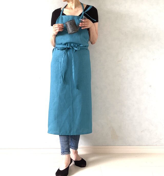 即納・送料無料】くったりリネンの華奢ひもエプロン（ターコイズ