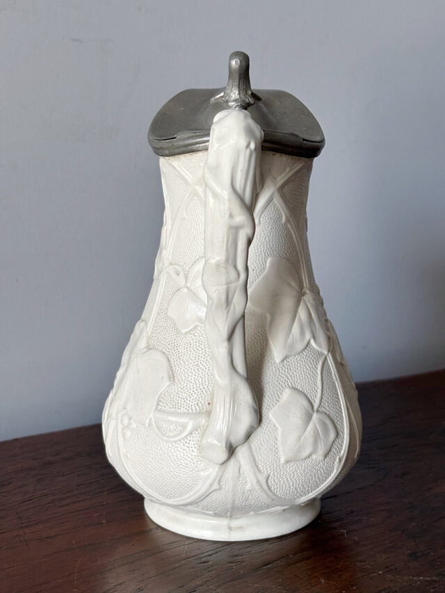 イギリス 塩釉炻器 ピシェ ピッチャー 蓋つき レリーフ アイビー