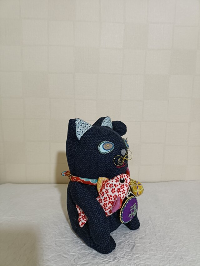 招き猫 【2025】青墨 | iichi 日々の暮らしを心地よくするハンドメイド