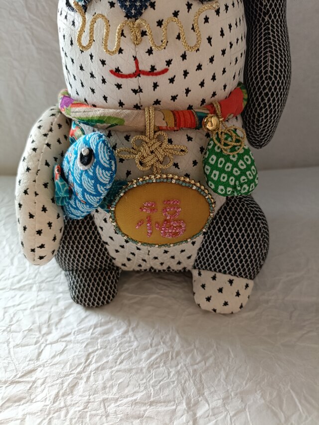 招き猫 【2025】菱とあられ | iichi 日々の暮らしを心地よくする