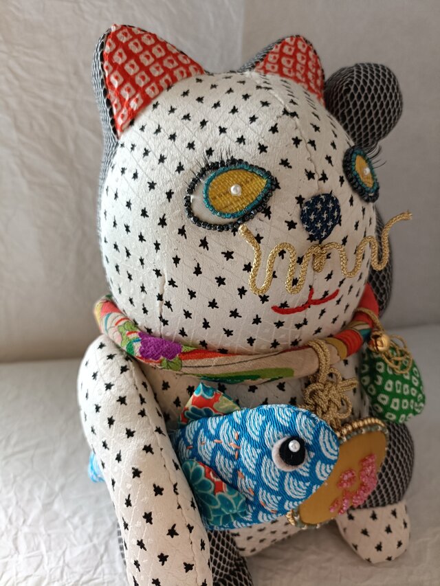 招き猫 【2025】菱とあられ | iichi 日々の暮らしを心地よくする