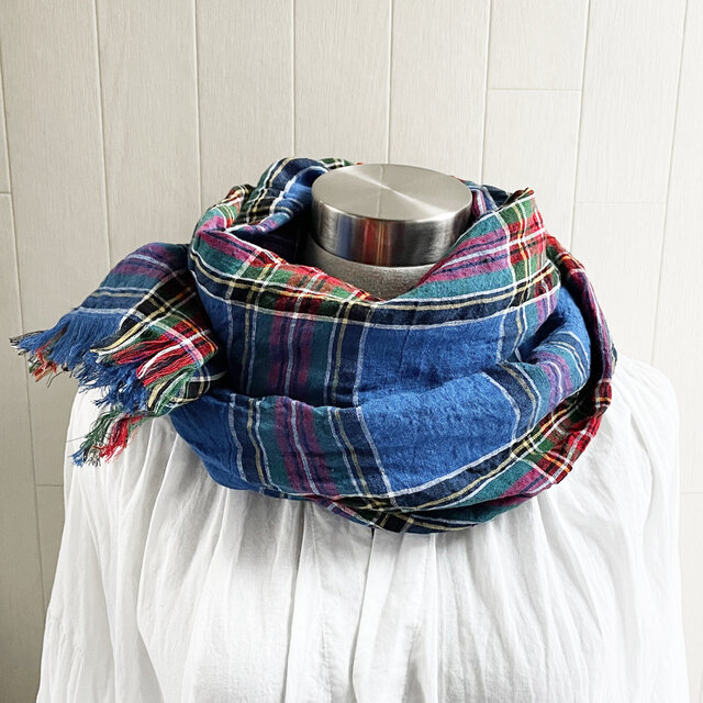 東炊き リネンのストール　タータンチェック　ブルー系