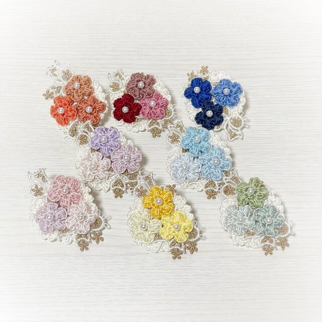 Kobana/小花のブーケブローチ/イエロー | iichi 日々の暮らしを