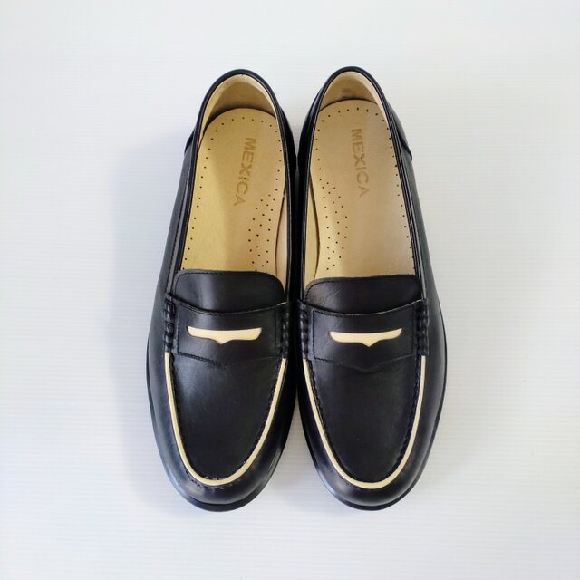 Above the ground レザーコインローファー Vibramソール Above the ground レザーコインローファー Vibramソール - メルカリ