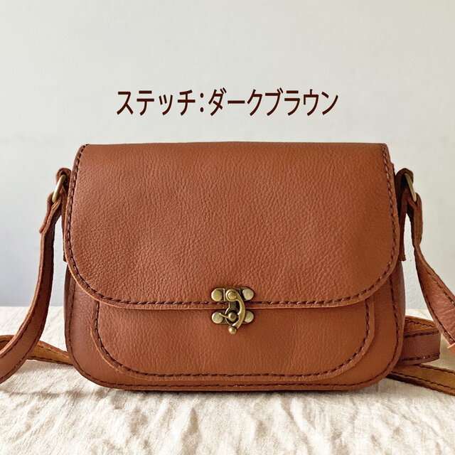 レザーショルダーバッグ・レディース・横長（茶色） | iichi 日々の