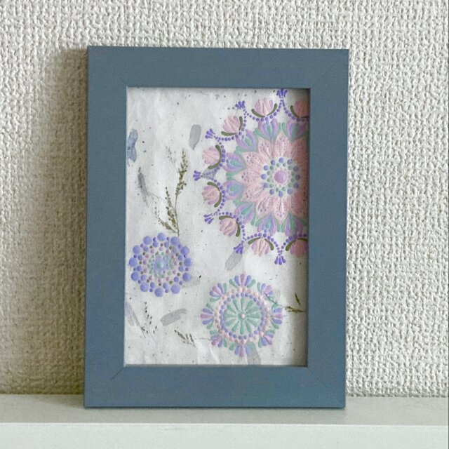 和紙にドットマンダラ　　フレーム付き　植物入り手漉き和紙