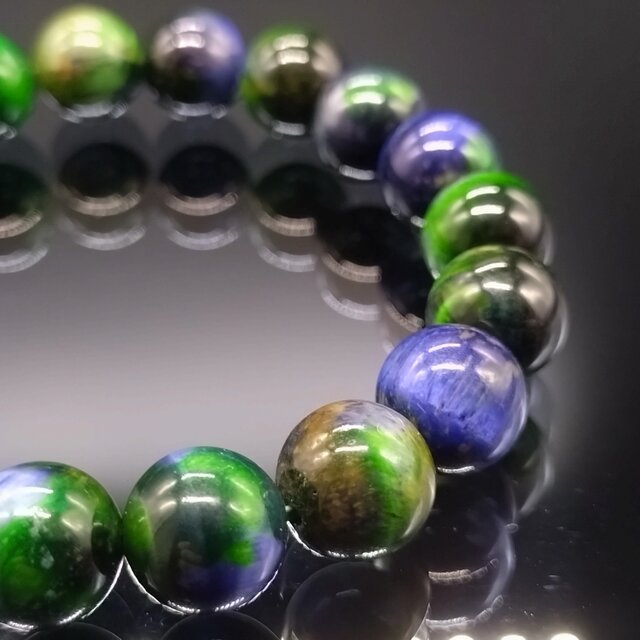 天然グリーンタイガーアイ（ウルフアイ）のブレスレット 希少石