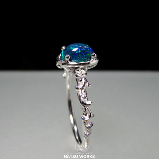 ブラック オパール リング / Gem and Botanical Black Opal Ring