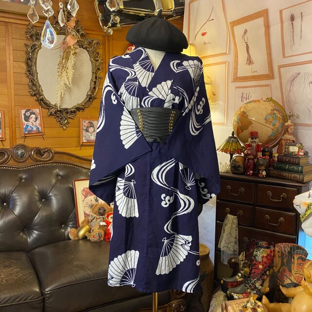スポンジボブ 半袖ミニワンピース フリル付き リメイク 衣装 古着リメイク 古着 it-66924acbdea9e-1200.jpg