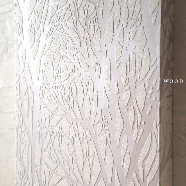静かな木々のアートボード ホワイトツリー 縦向き 大きめサイズ wood