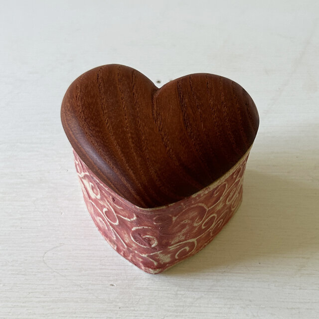 マダムX ハード・ハード・ハード・ハード・ハード・ハード Amazon | [SHAREKI] ハートから四つ葉のクローバーへ ネックレス