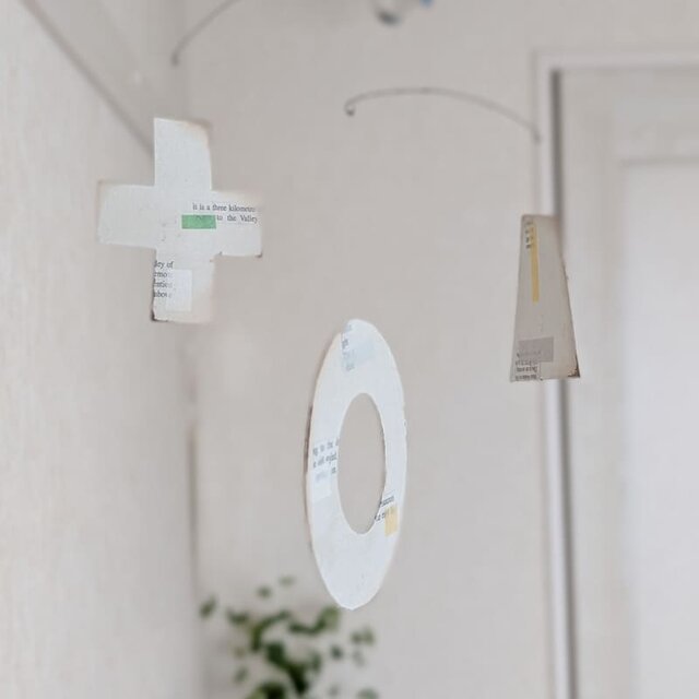 紙のモビール：4つのカタチ | iichi 日々の暮らしを心地よくする