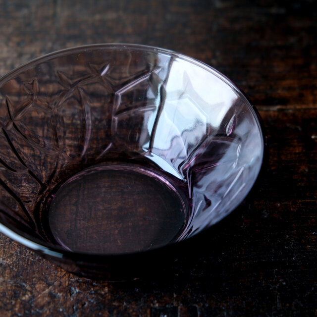 紫で素敵◇プレスガラス紫小鉢 昭和レトロ 古民家 古道具 ガラス