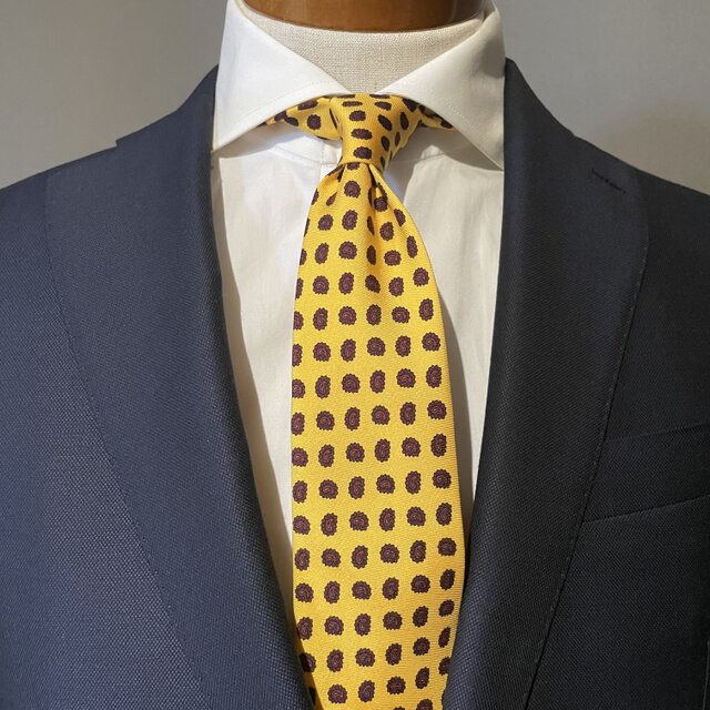 ブリオーニBrioniペイズリージャガード柄シルクネクタイ黄金ゴールドイエロー ブリオーニBrioniペイズリージャガード柄シルクネクタイ黄金