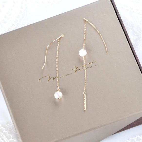 K10YG パールアシンメトリーアメリカンチェーンピアス – lune fluide