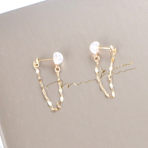 K10 YG リーフチェーン・アーチピアス