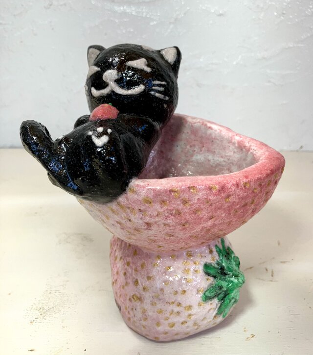 植木鉢 セメント ミニサイズ猫 いちご形プランターオブジェ手作り