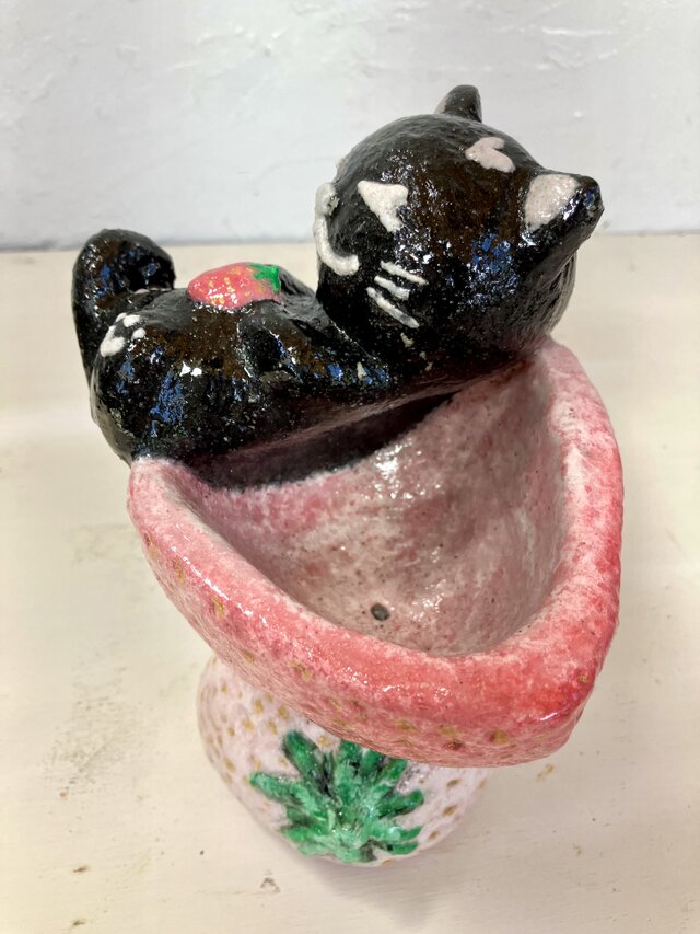 植木鉢 セメント ミニサイズ猫 いちご形プランターオブジェ手作り
