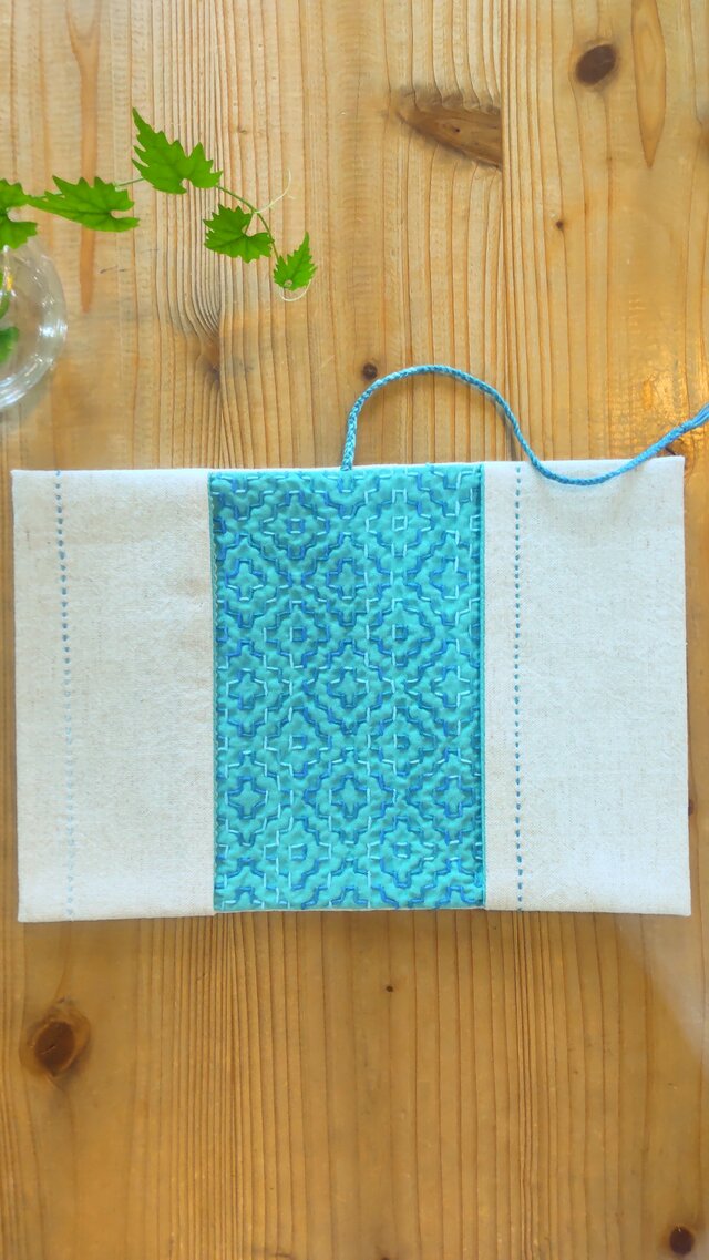 浜辺の文庫本カバー(水面)