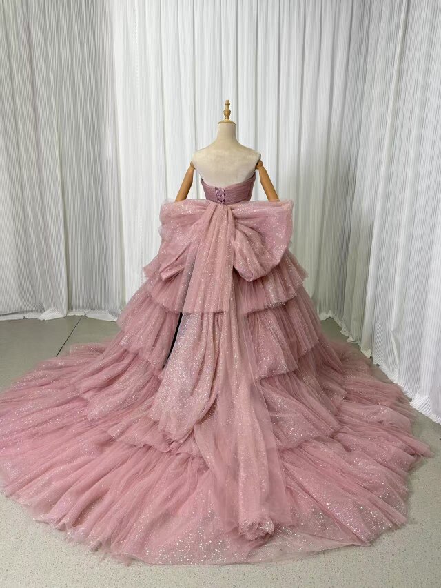 カラードレス ピンク ベアトップ キラキラチュール 柔らかく重ねた