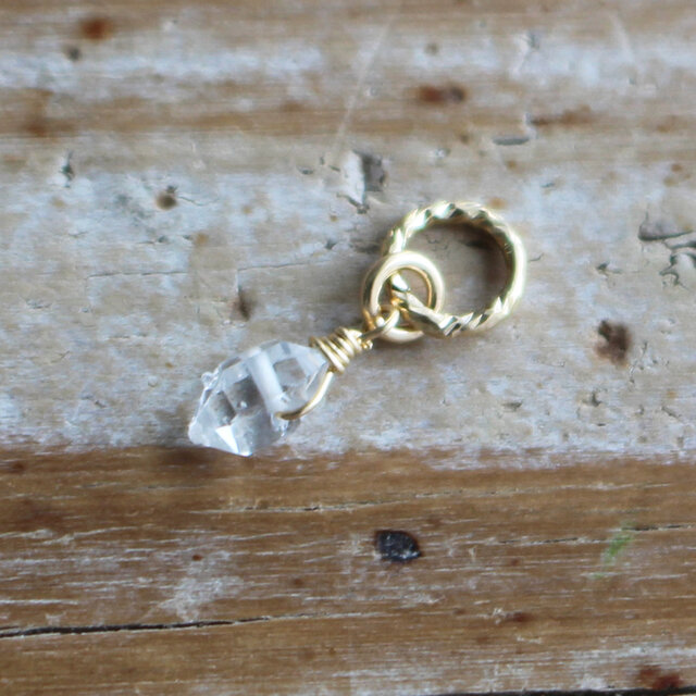 ✨4月誕生石✨ ハーキマーダイアモンド＜原石・ミニ＞のチャーム（K14GF）