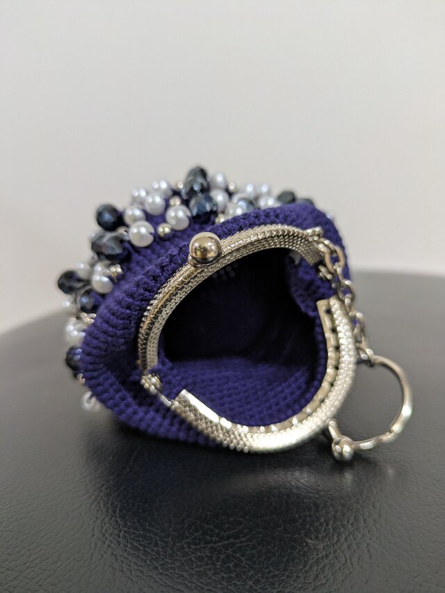 30*ビーズがま口☆3連パール☆ネイビー | iichi 日々の暮らしを