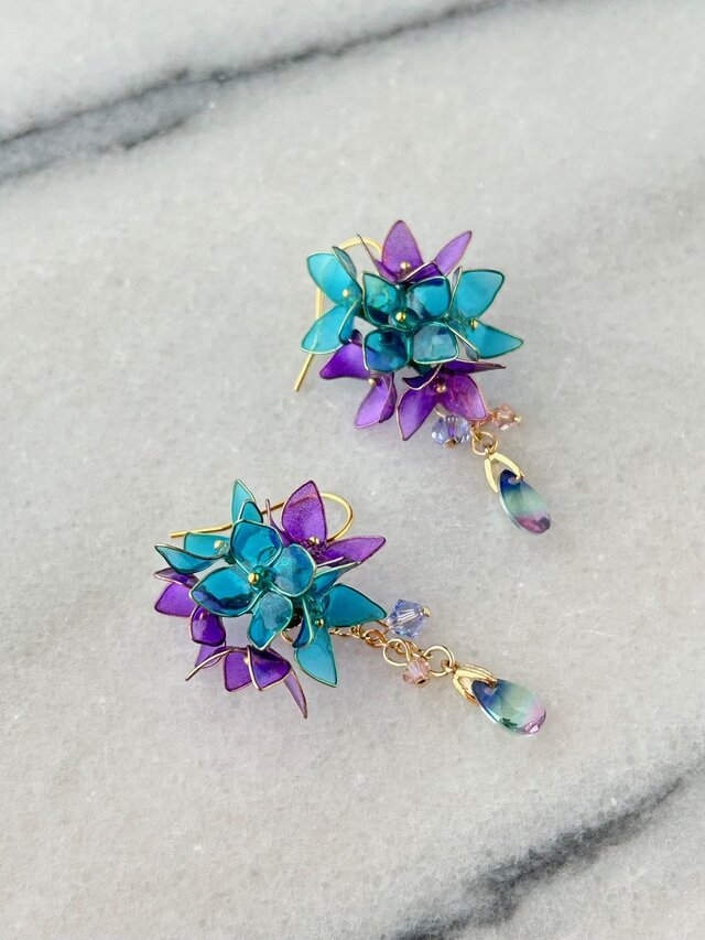 再販：紫陽花ピアス | iichi 日々の暮らしを心地よくする