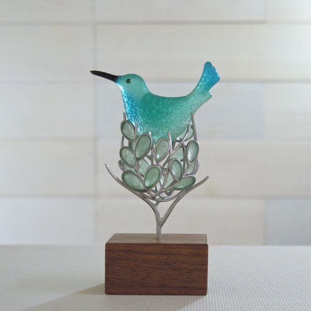 ハチドリと巣のオブジェ