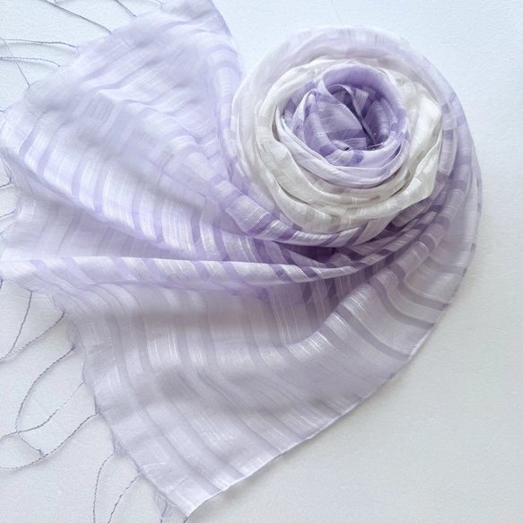 さらふわ涼やかボーダー＊葡萄色×白色＊シルクレーヨンストール