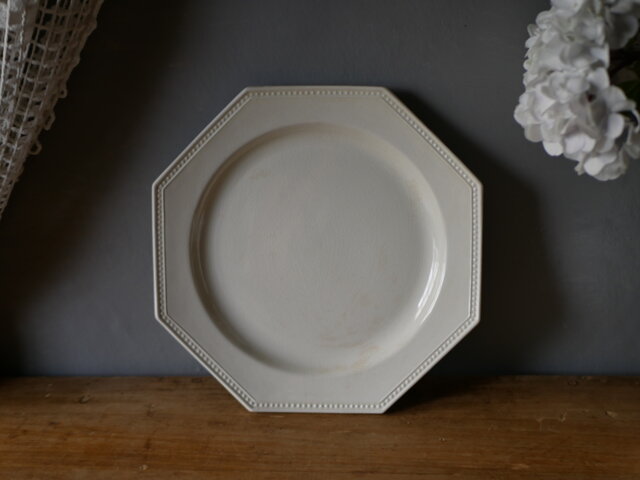 no.4 MONTEREAU クレイユモントロー オクトゴナル フランス