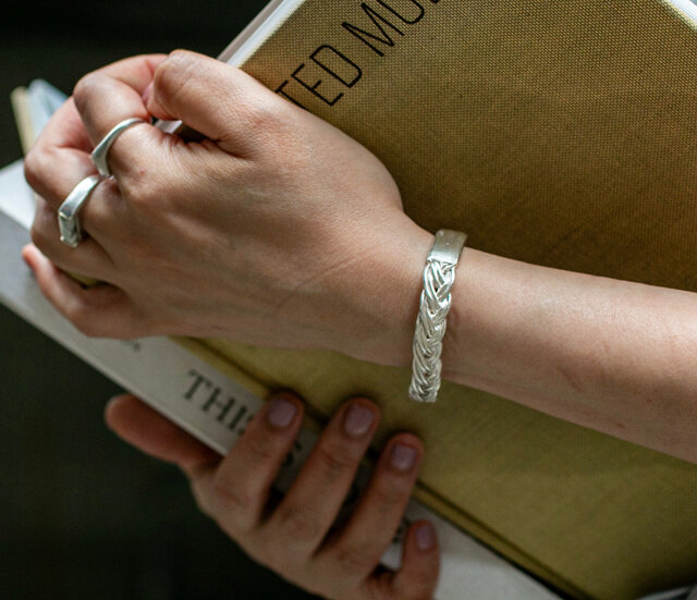 Vintage style braided bangle / 四つ編みバングル シルバー925・真鍮