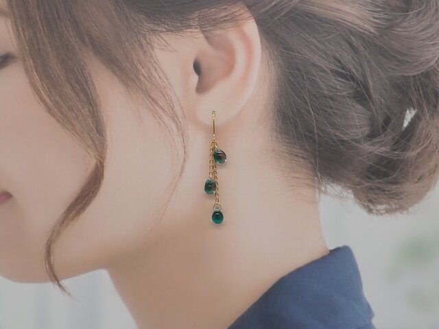 しずくビーズピアス／イヤリング【ミックスエメラルドパープル