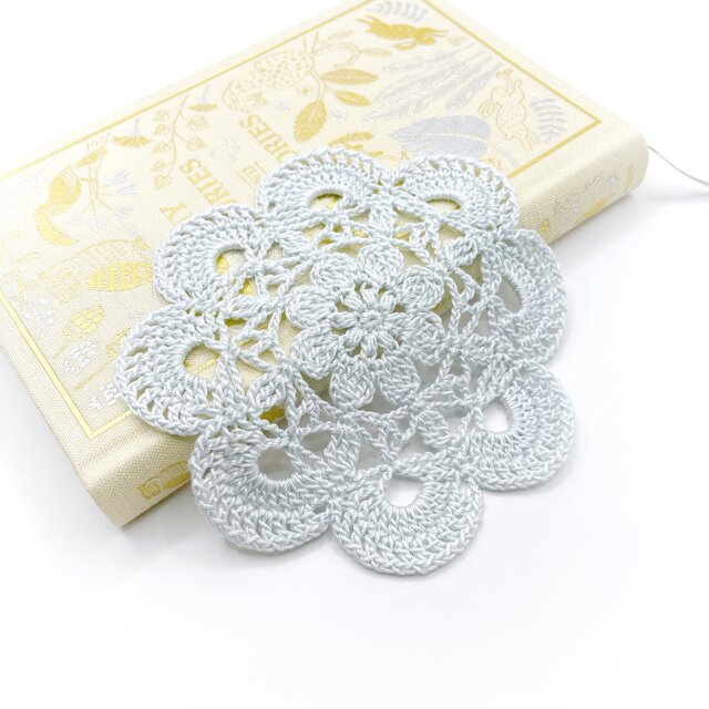 お花のレースドイリー/075/ブルー