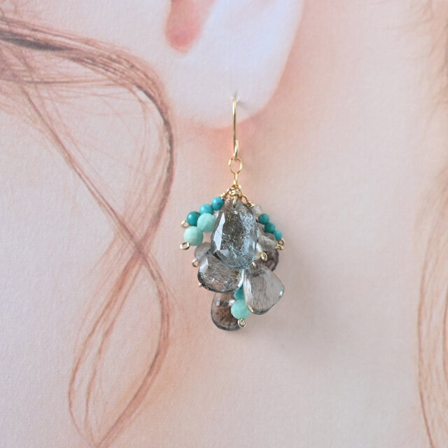 モスアクアマリン房ピアス・イヤリング変更可・14kgf | iichi 日々の