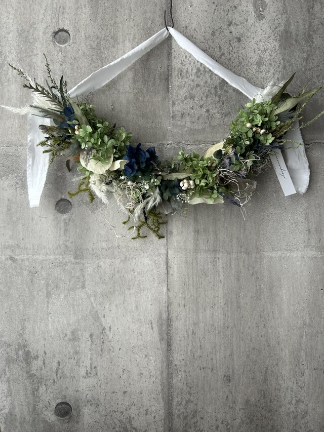 W25049 自由自在に形を楽しむ壁掛け