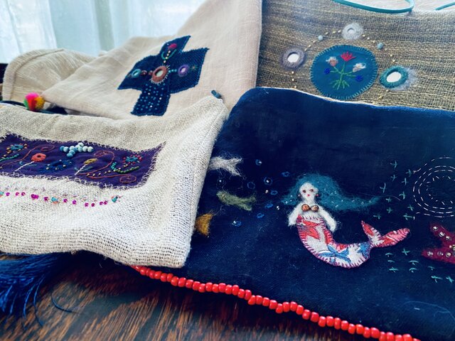 お散歩ポシェット…人魚姫 | iichi 日々の暮らしを心地よくする