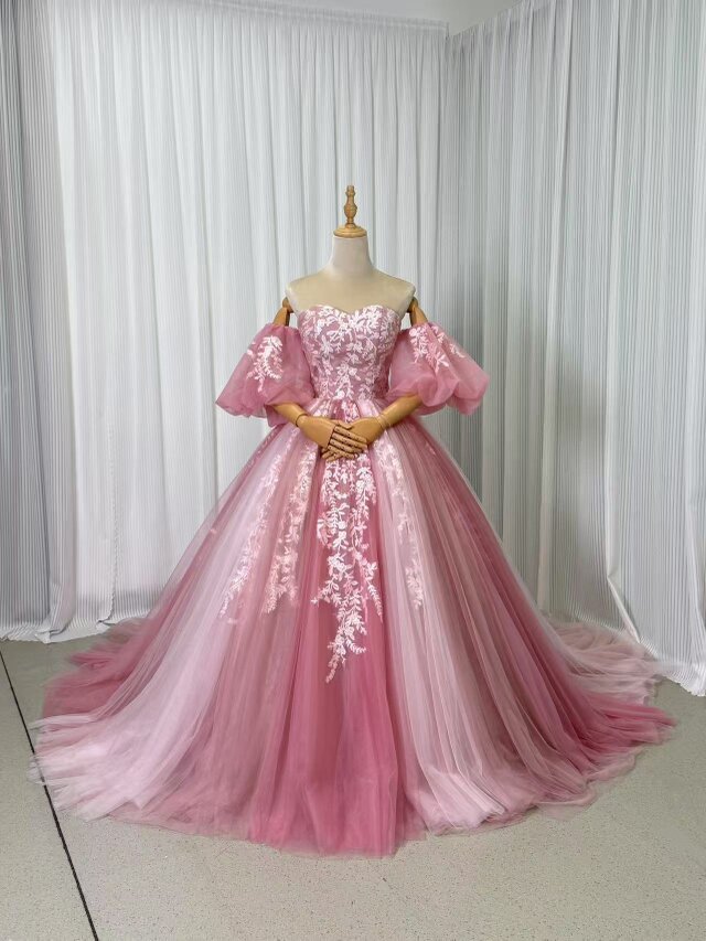 美品！カラードレス ピンク ベアトップ パフスリーブ グラデーション 繊細レース 編み上げ 前撮り