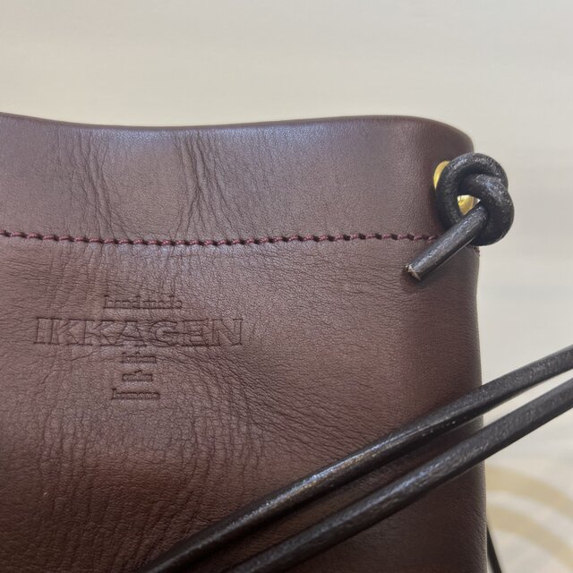 レザースマホショルダー（ハンドメイド／コンパクト／長財布◎／裏地有