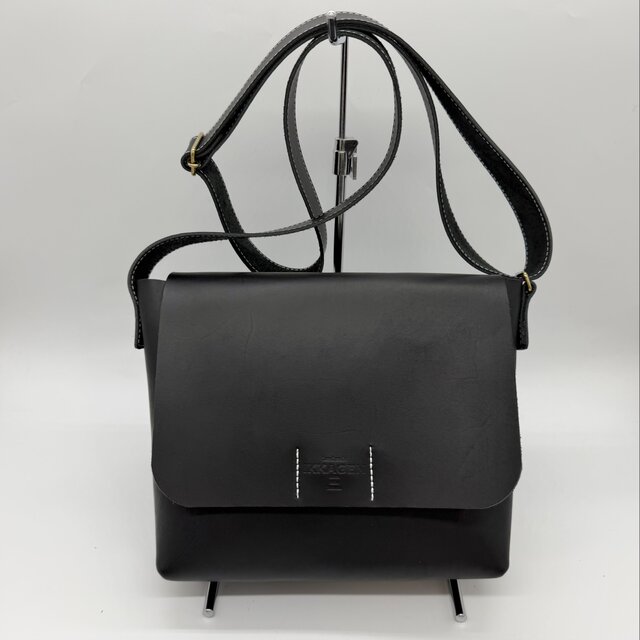 レザーフラップショルダーバッグM（ハンドメイド／A5収納可