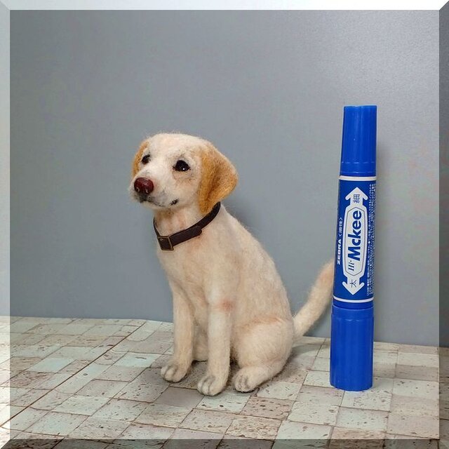 羊毛フェルト　ラブラドールレトリーバー 羊毛フェルト 犬 ラブラドールレトリバー 犬フィギュア