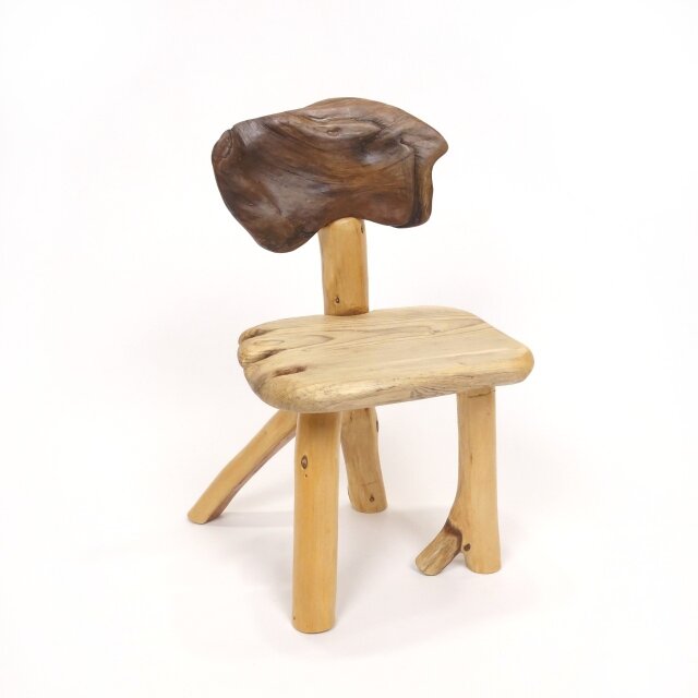 ハンドメイド 木製 流木の椅子 流木小椅子ハンドメイド、自然流木癒しの椅子（座れます）