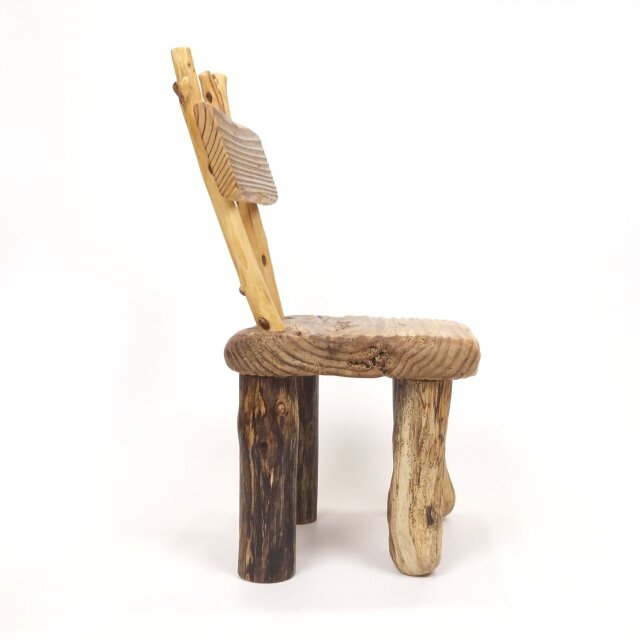 流木インテリア　椅子　流木チェアー！！ 温泉流木】手描きイラストのような椅子型流木飾り台椅子型流木飾り台