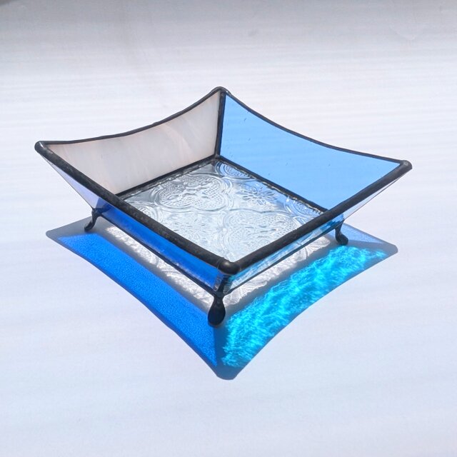 A.ブルー レトロ ガラス トレイ ステンドグラス 【サリュ】 | iichi