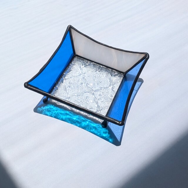 A.ブルー レトロ ガラス トレイ ステンドグラス 【サリュ】 | iichi