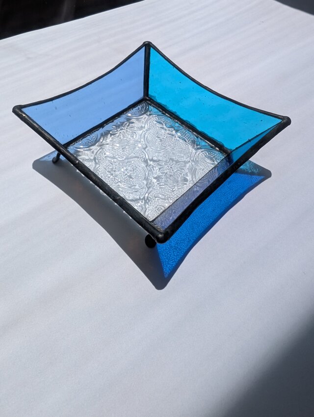 A.ブルー レトロ ガラス トレイ ステンドグラス 【サリュ】 | iichi