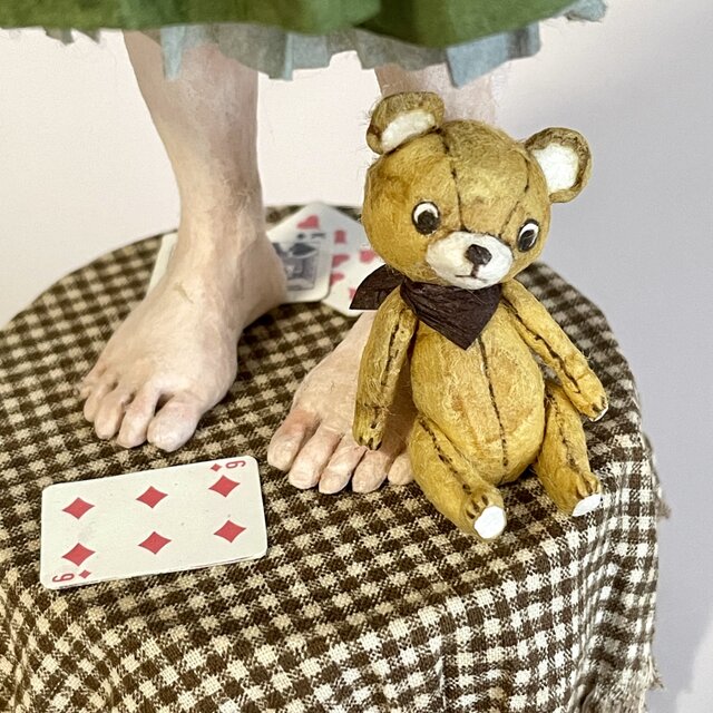 作家作品　世界に１つ和服テディベア 90-year-old grandmother creates over 1,000 teddy bears using