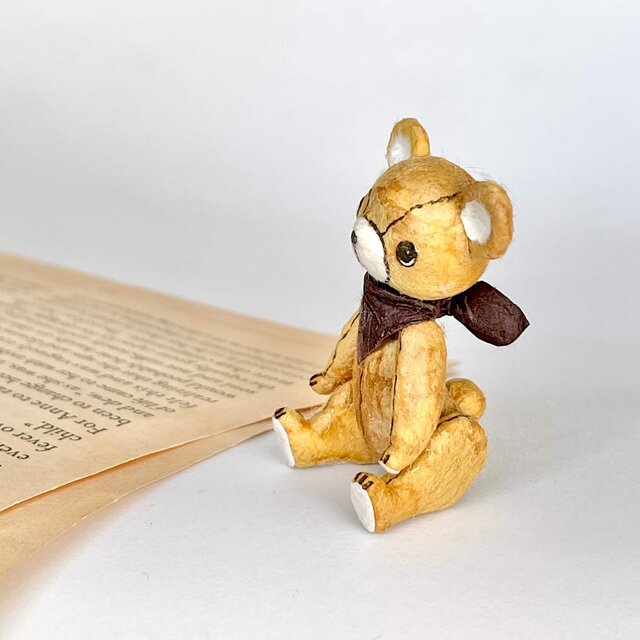 身長5cmのミニチュアテディベア(和紙で作った小さなくまのお人形