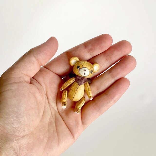 身長5cmのミニチュアテディベア(和紙で作った小さなくまのお人形