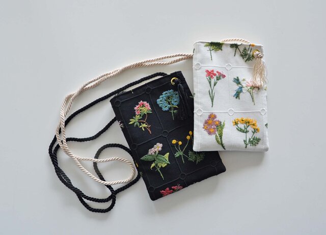選べるカラー】フラワー刺繍スマホショルダーポーチ ボタニカル柄
