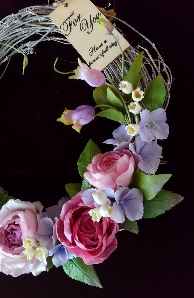 ☆粘土の花[四季のリース]☆ | iichi 日々の暮らしを心地よくする